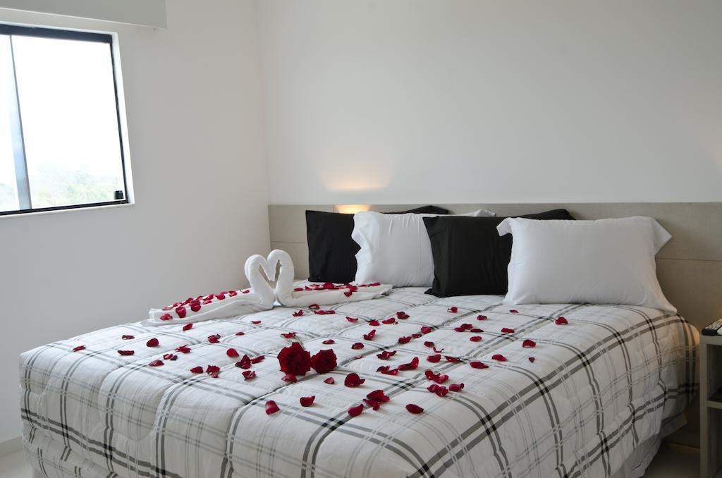 Majore Hotel Пиндамоньянгаба Номер фото